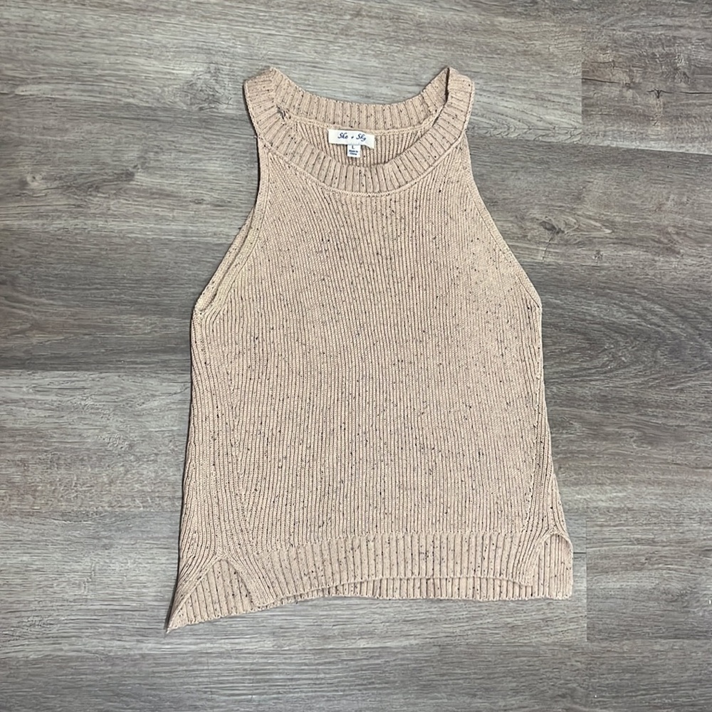 She + Sky Size Large Women’s Sweater Tank Top